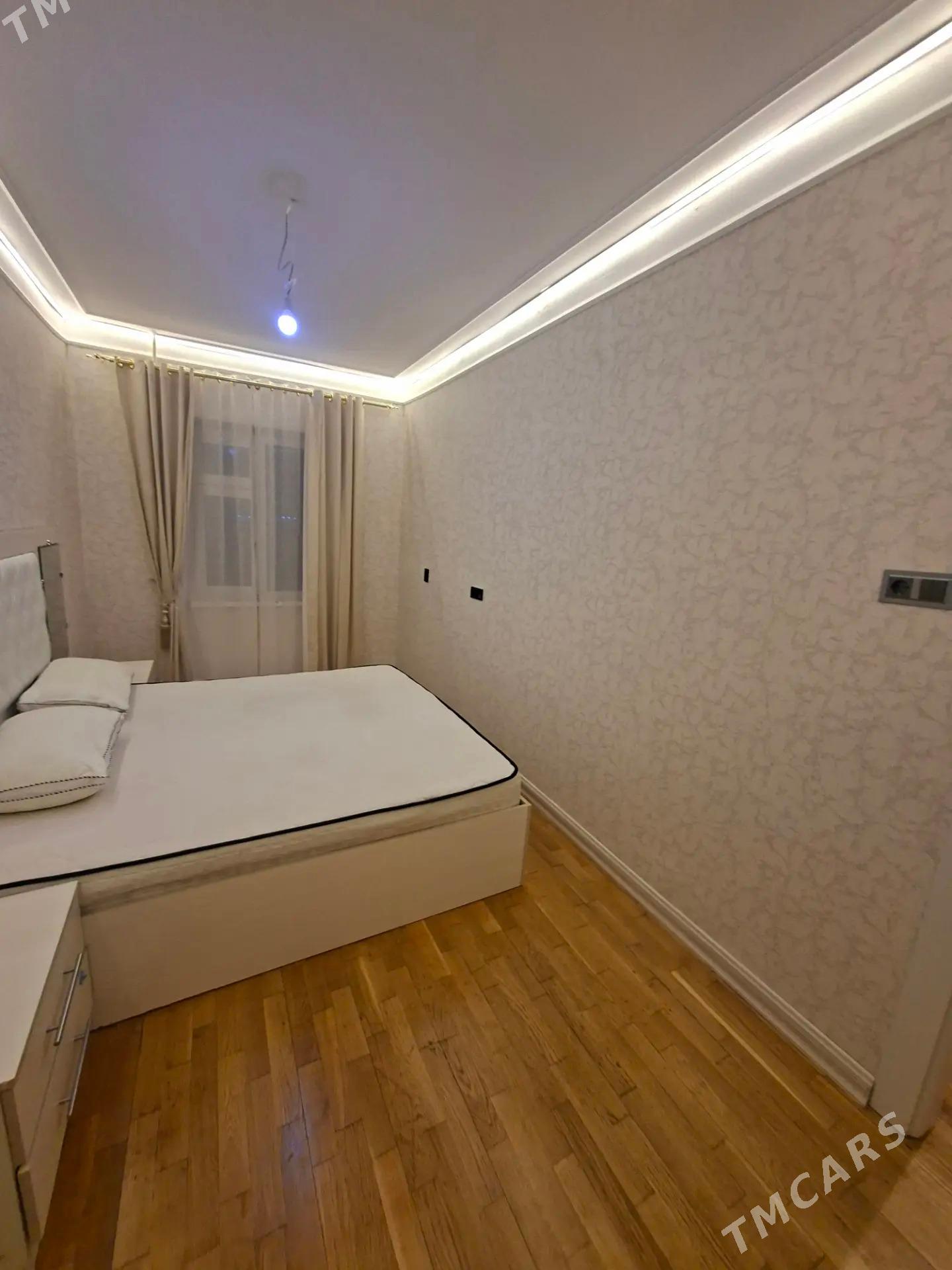 4КОМ! 3 ЭТ!МИР 1! - Parahat 1 - img 3