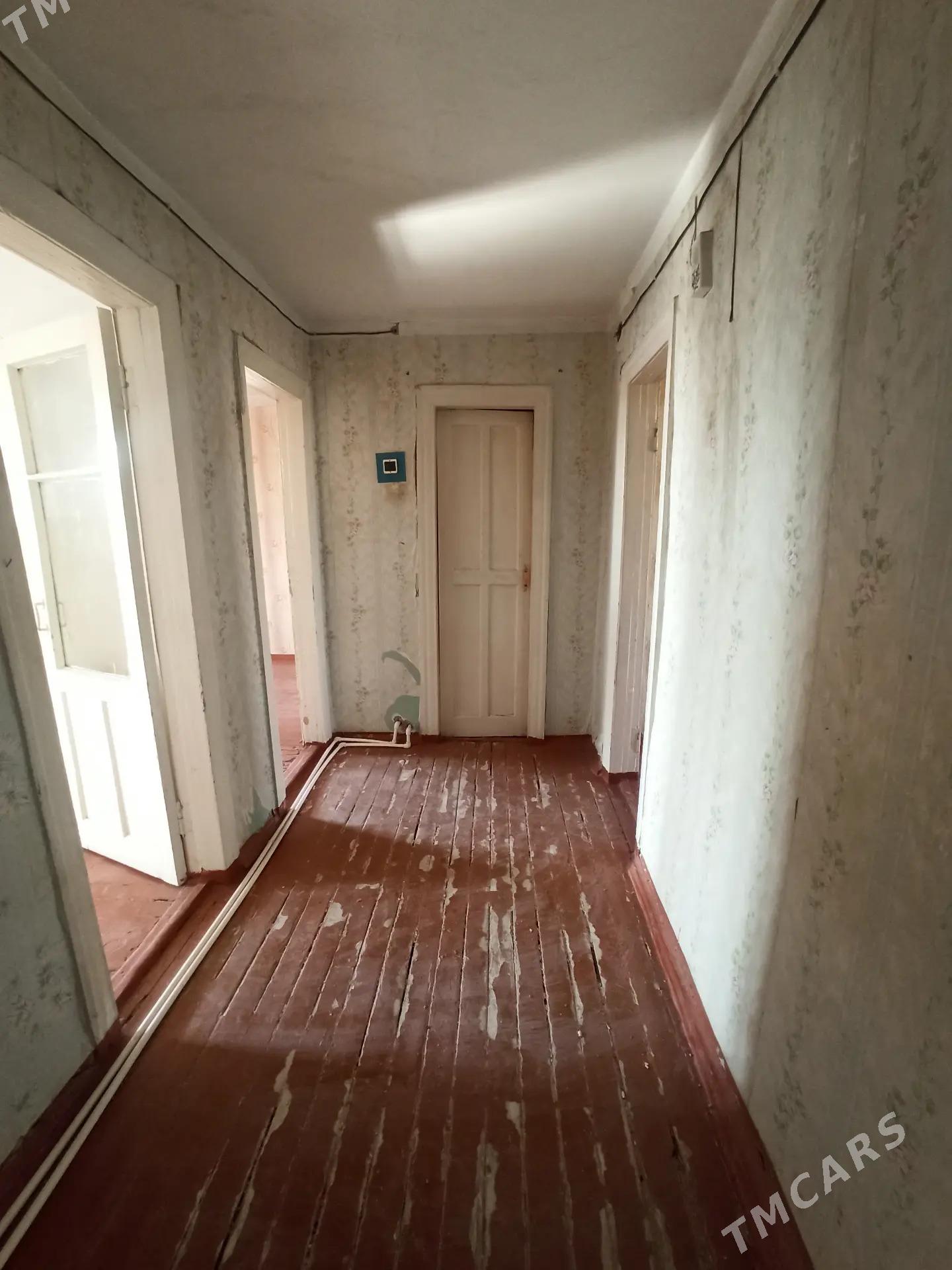 Kerpiçka 3etaj 4kom 1-mikr. - Мары - img 6