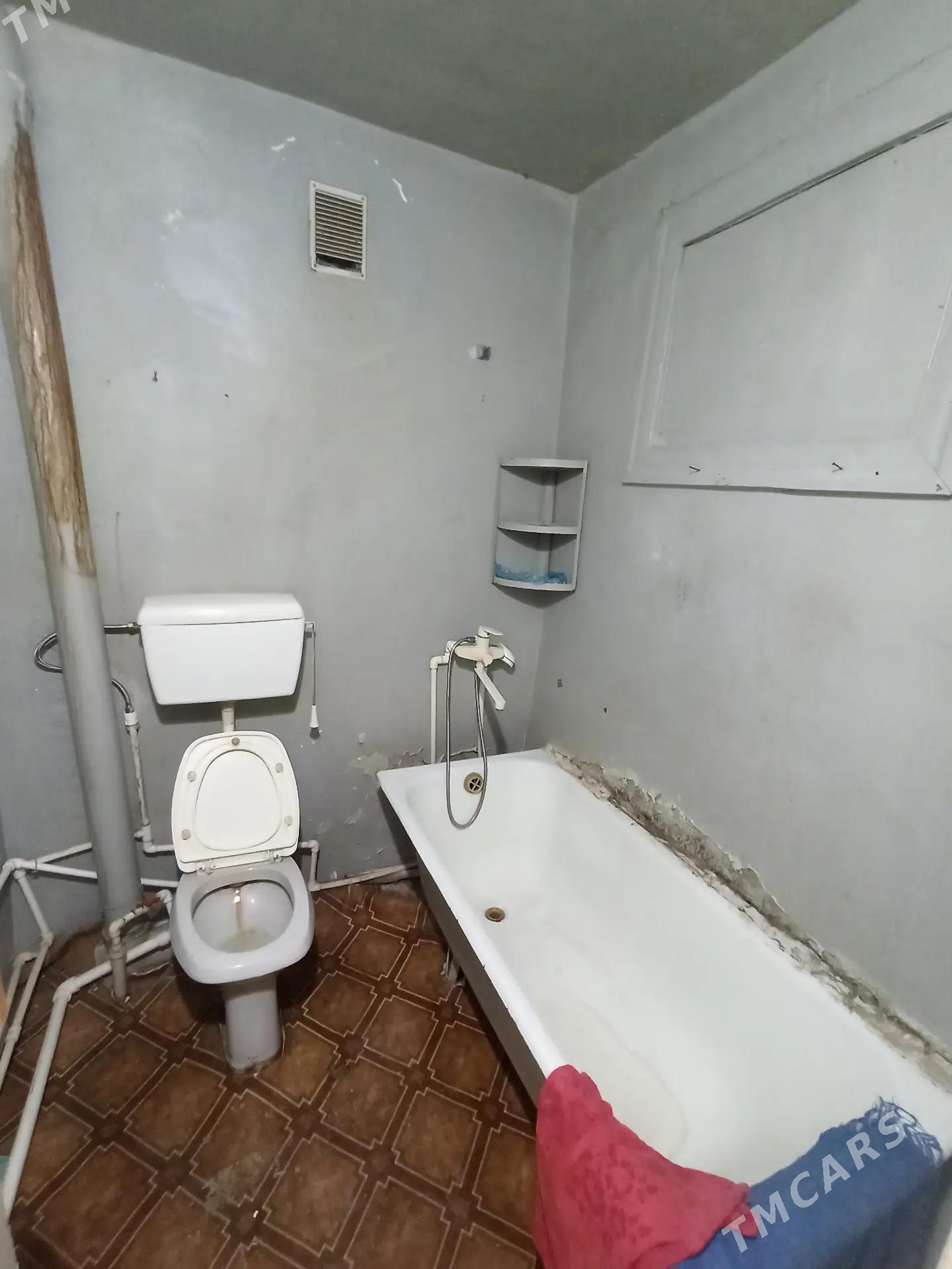 Kerpiçka 3etaj 4kom 1-mikr. - Мары - img 10