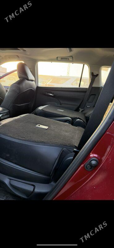 Toyota Highlander 2021 - 420 000 TMT - Мары - img 6