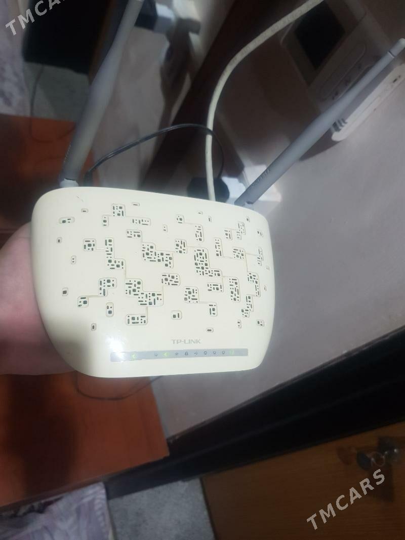 Router Tplink - Moskowskiý köç. (10 ýyl abadançylyk şaýoly) - img 1
