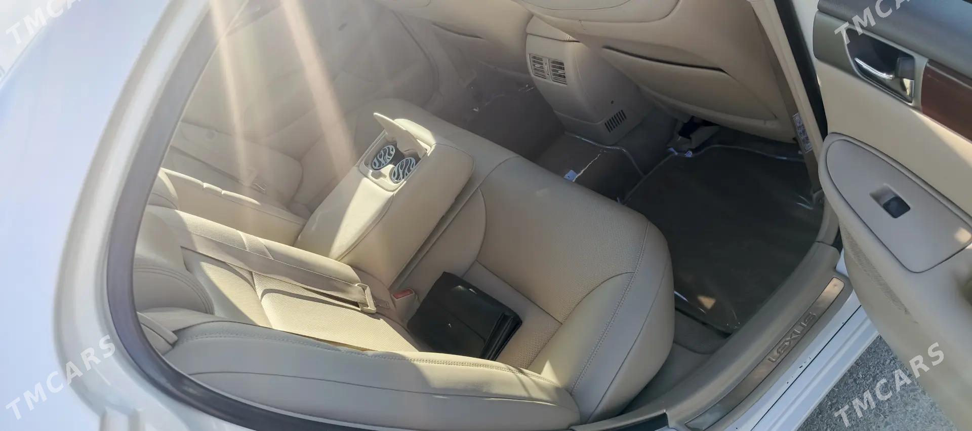 Lexus ES 300 2003 - 195 000 TMT - Дашогуз - img 9