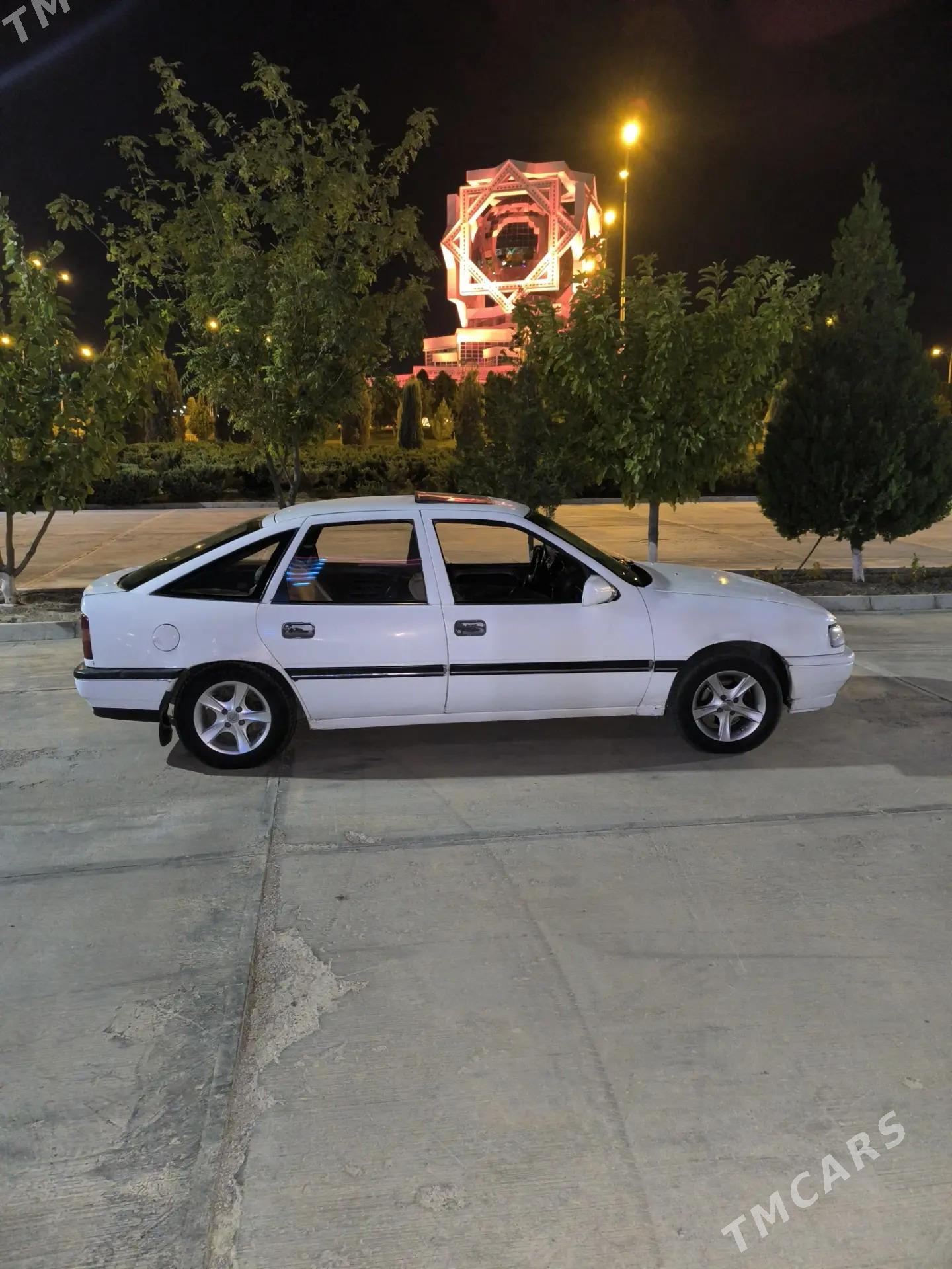 Opel Vectra 1990 - 25 000 TMT - Кака - img 3