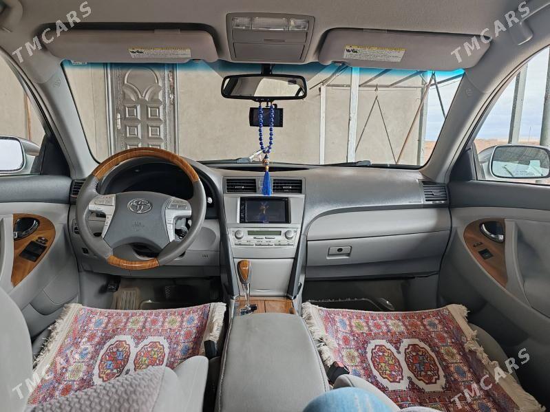 Toyota Camry 2010 - 230 000 TMT - Рухубелентский этрап - img 5