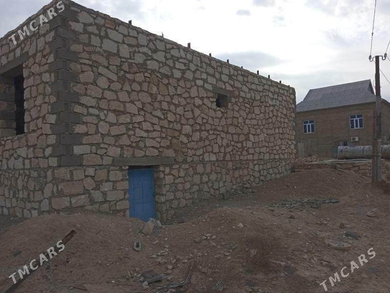 jay(akdas) - Türkmenbaşy - img 4