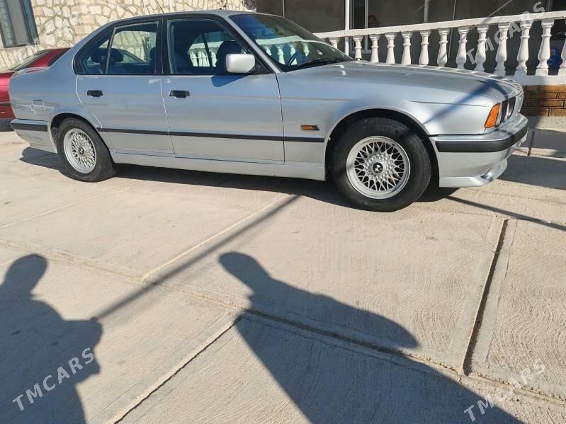 BMW 525 1995 - 80 000 TMT - Jebel - img 1