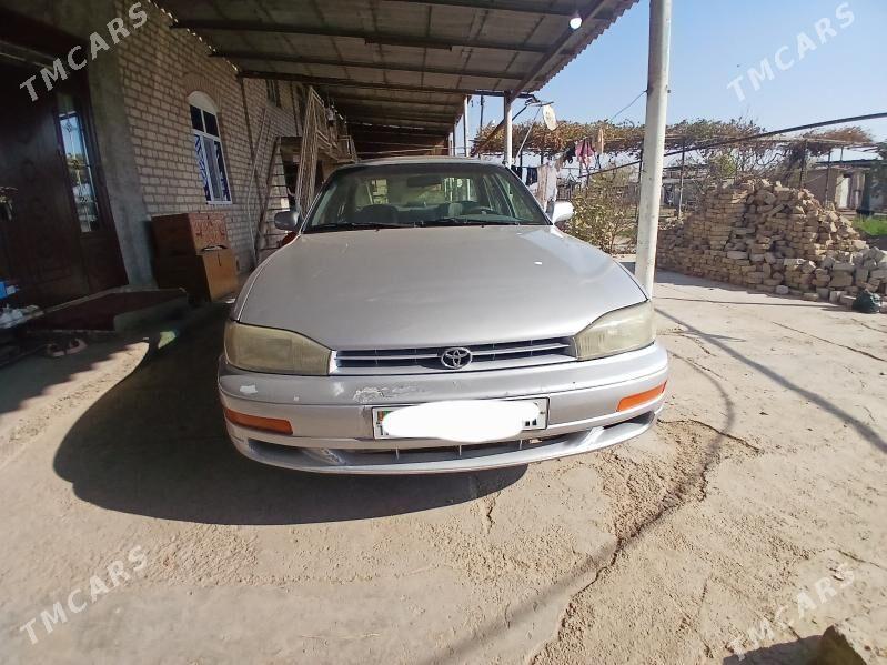 Toyota Camry 1993 - 90 000 TMT - Векильбазар - img 3