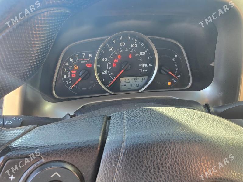 Toyota RAV4 2013 - 255 000 TMT - Туркменабат - img 5