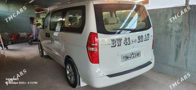 Hyundai H-1 2011 - 240 000 TMT - Änew - img 3