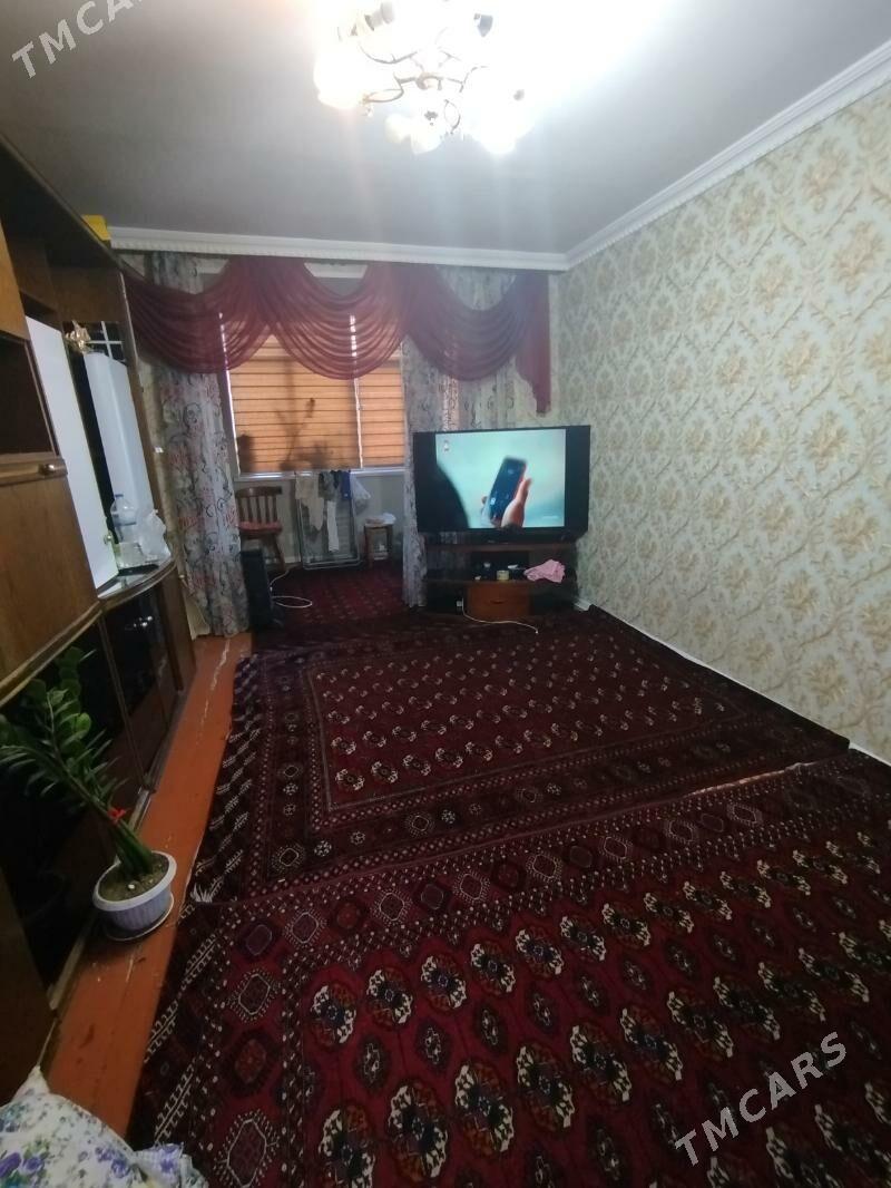 сроч 9 мкр 3/1 этаж 3 ком - 9 мкр - img 2