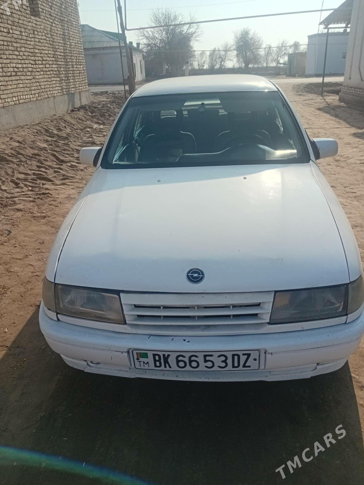 Opel Vectra 1992 - 30 000 TMT - Дашогуз - img 3