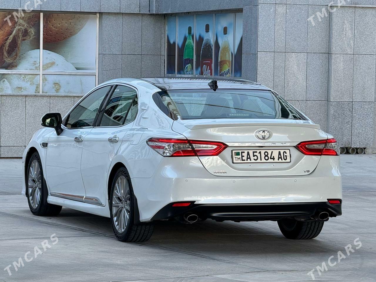 Toyota Camry 2019 - 343 000 TMT - Кëши - img 8