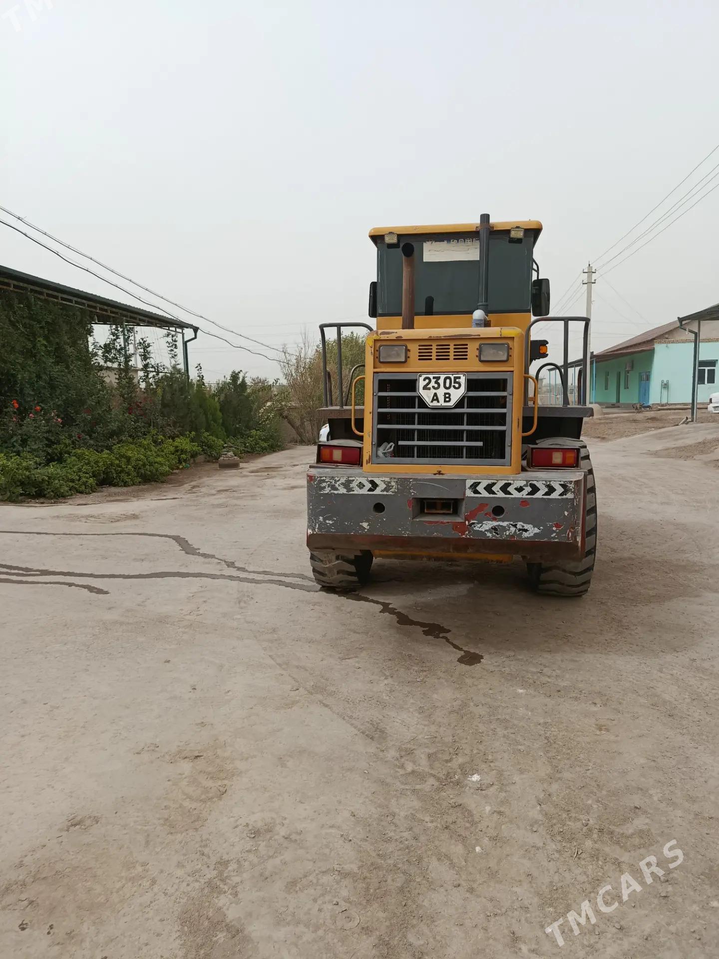 XCMG LW300F 2013 - 360 000 TMT - Шабатский этрап - img 4