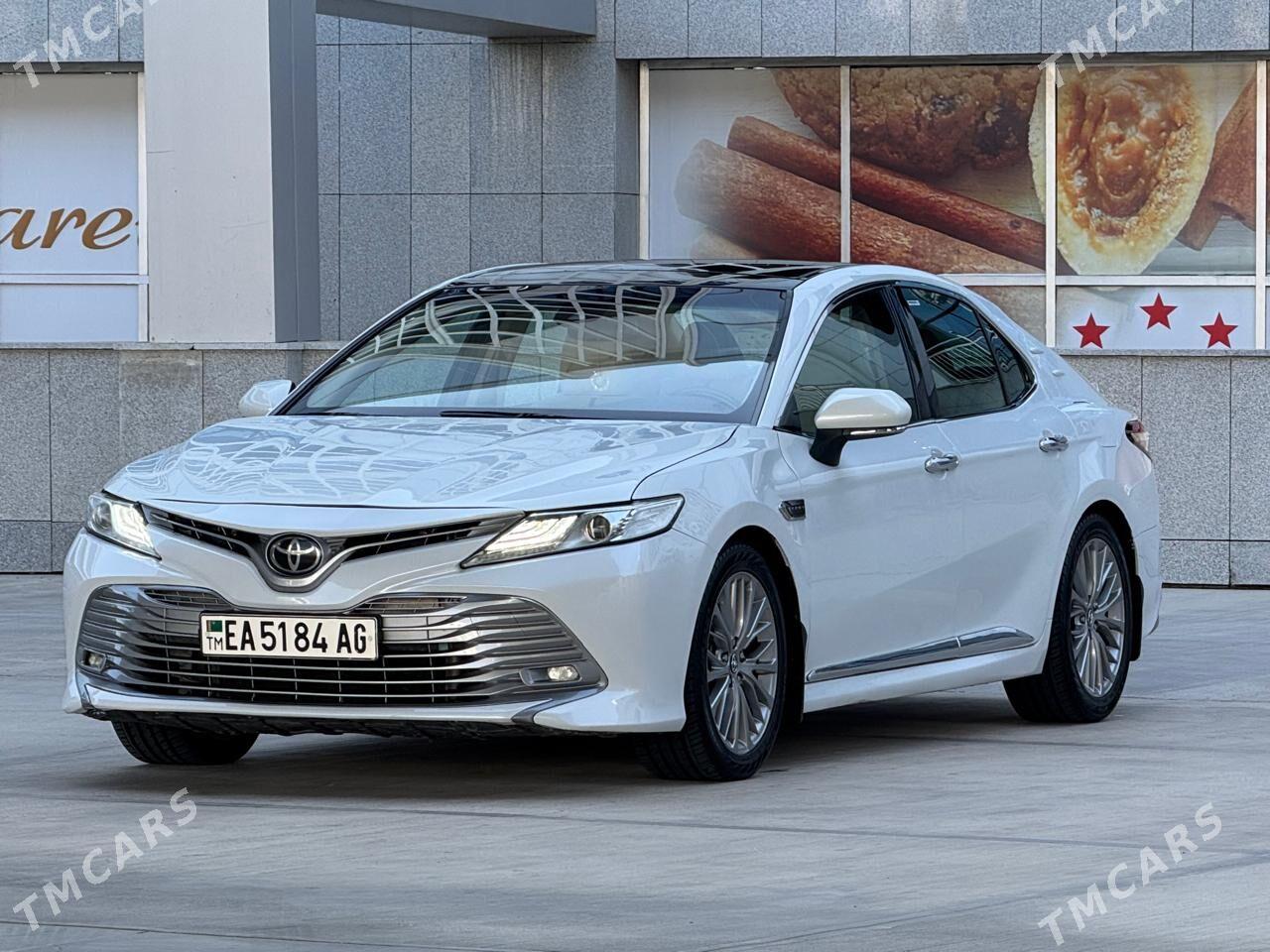 Toyota Camry 2019 - 343 000 TMT - Кëши - img 6