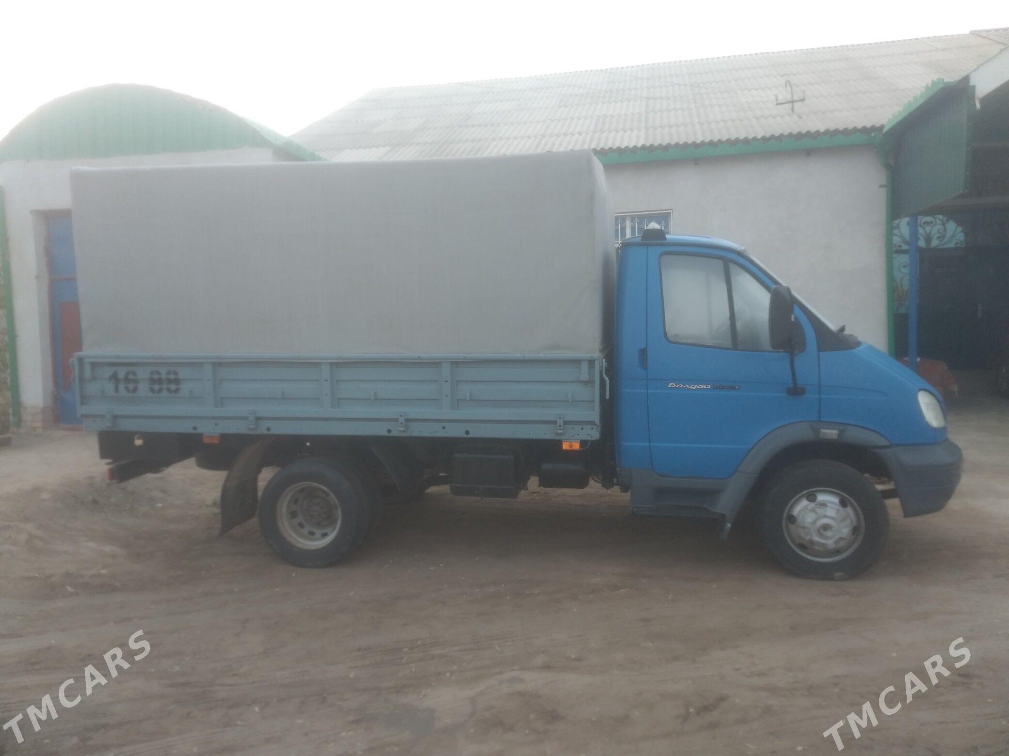 Gaz Gazel 2011 - 280 000 TMT - Гурбансолтан Едже - img 3