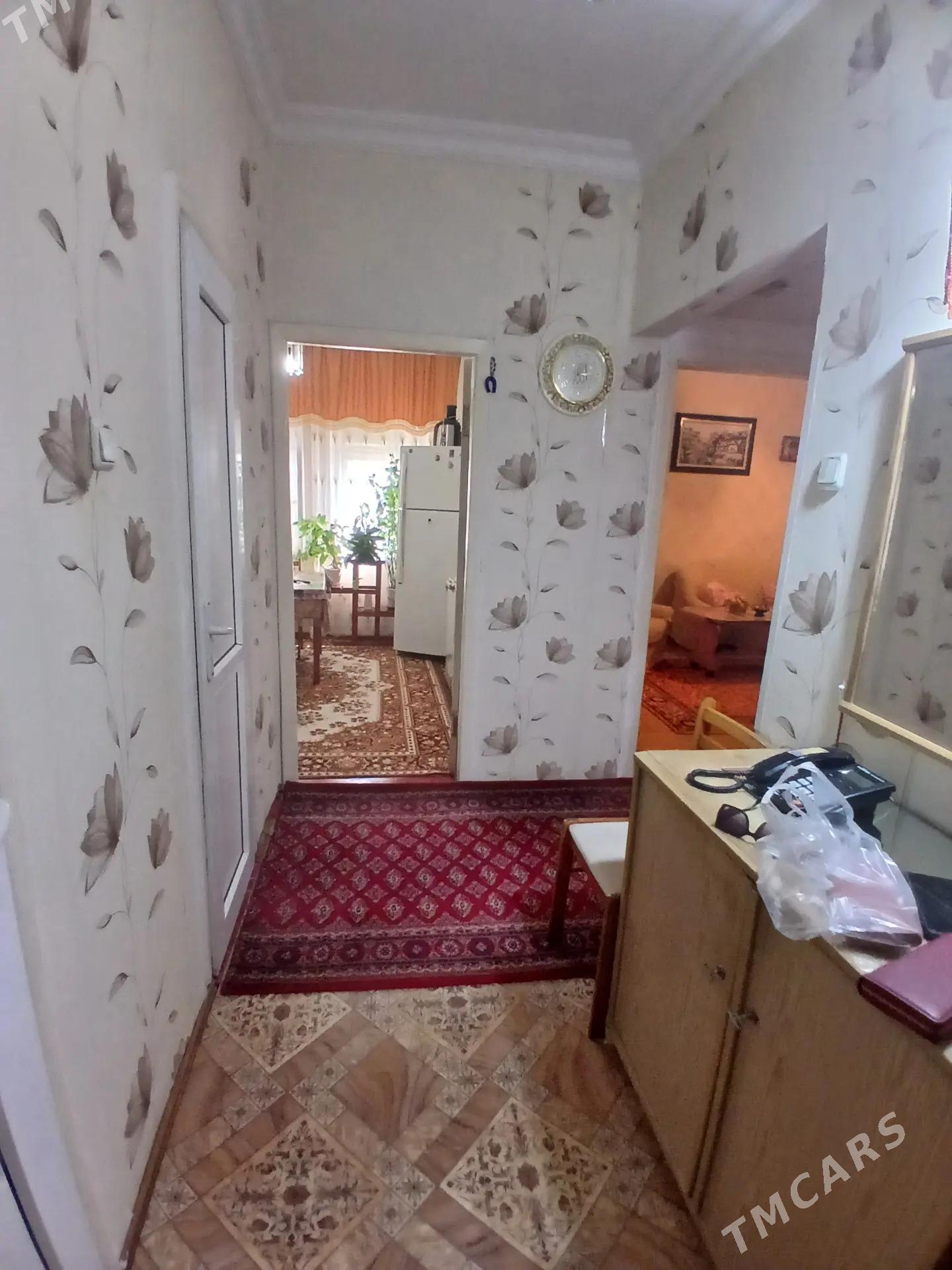 Мир 6 2 комнаты 4 этаж  - Ашхабад - img 7