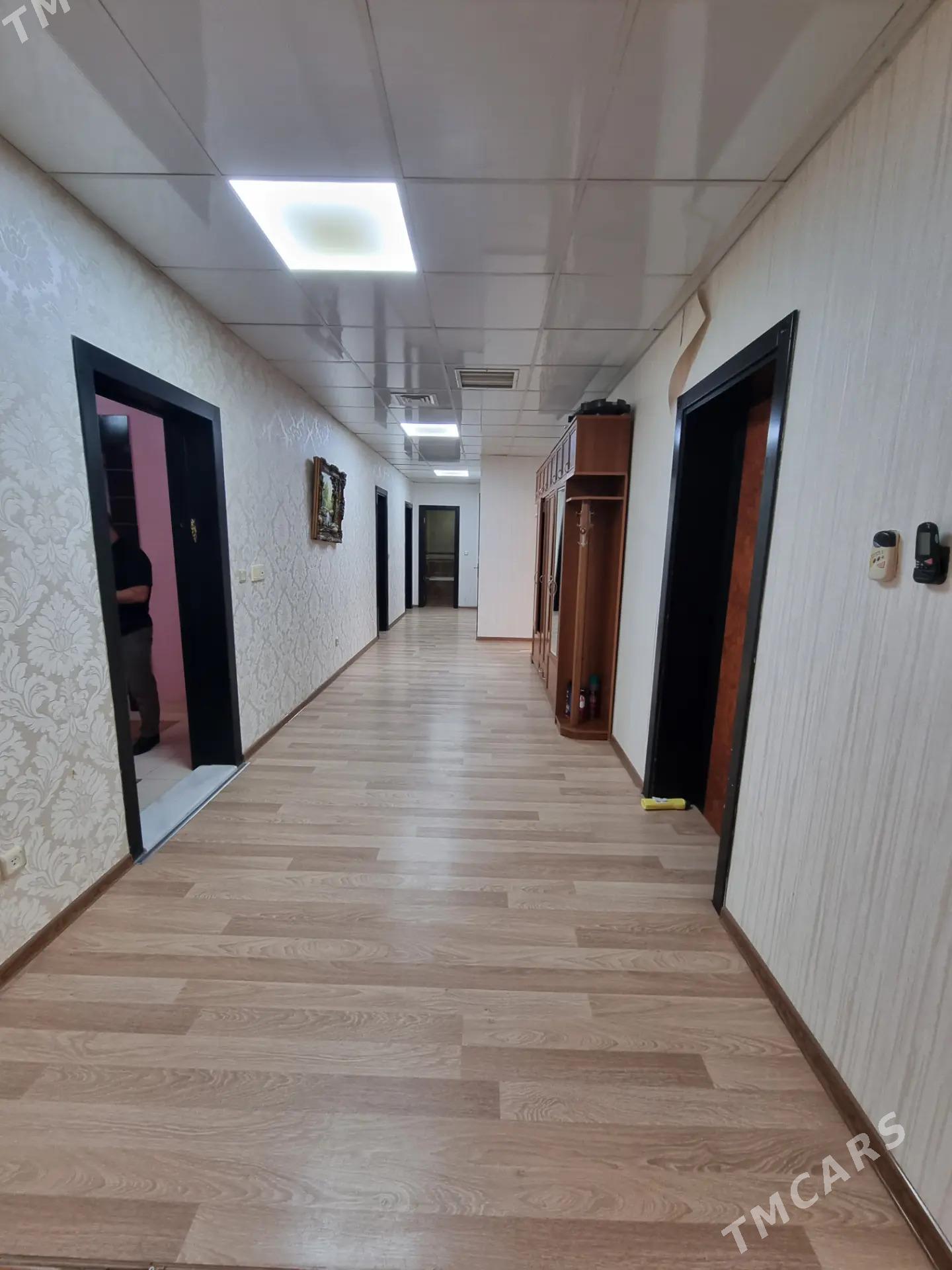 Sowetskiy elitka 4ko Советская - Aşgabat - img 7