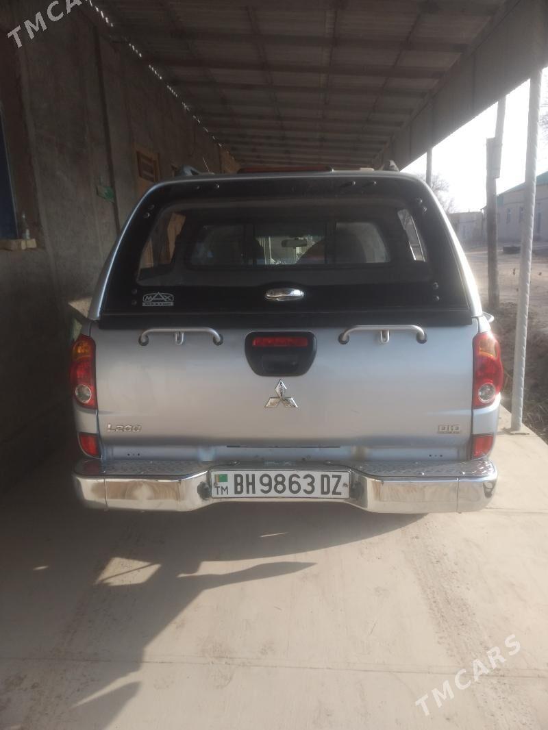 Mitsubishi L200 2008 - 240 000 TMT - Gurbansoltan Eje - img 4