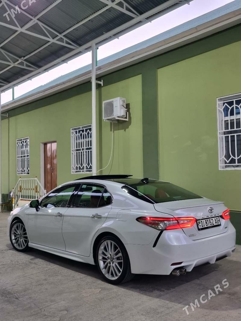 Toyota Camry 2018 - 350 000 TMT - Aşgabat - img 5