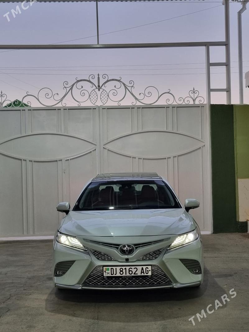 Toyota Camry 2018 - 350 000 TMT - Aşgabat - img 3