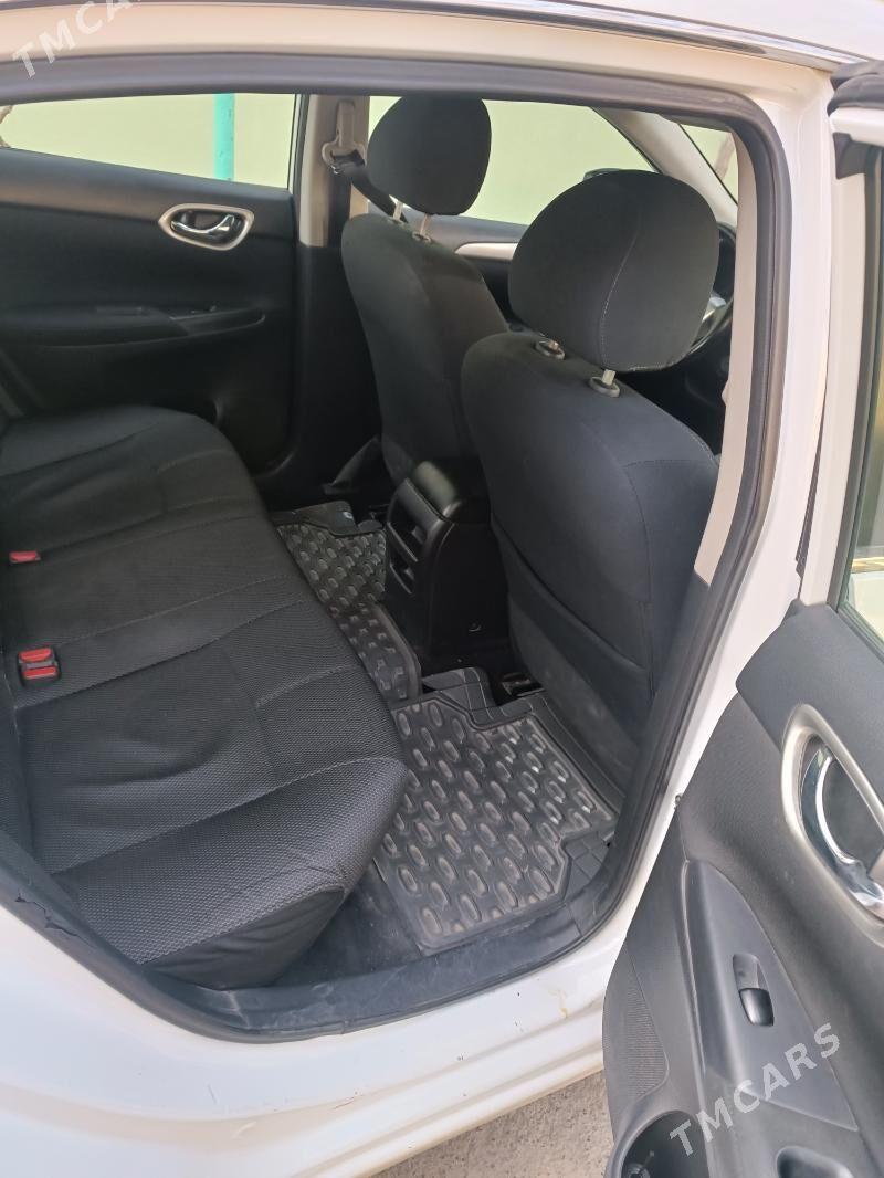 Nissan Sentra 2013 - 126 000 TMT - Garadamak Şor - img 4