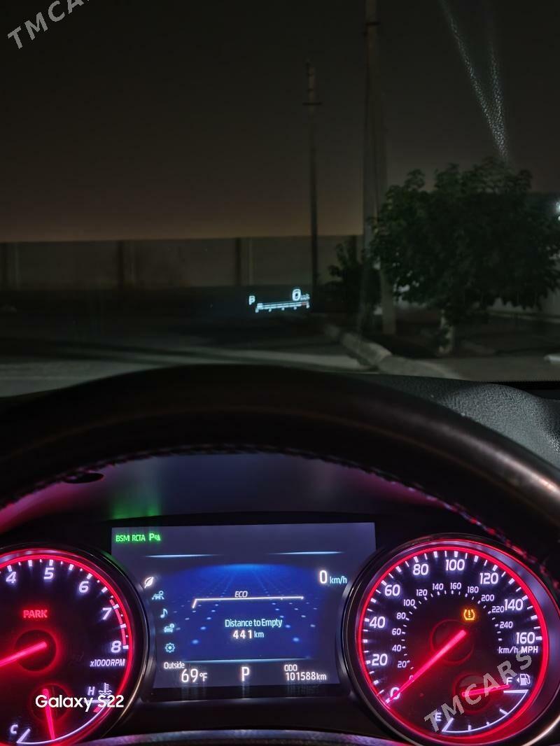 Toyota Camry 2018 - 350 000 TMT - Aşgabat - img 9