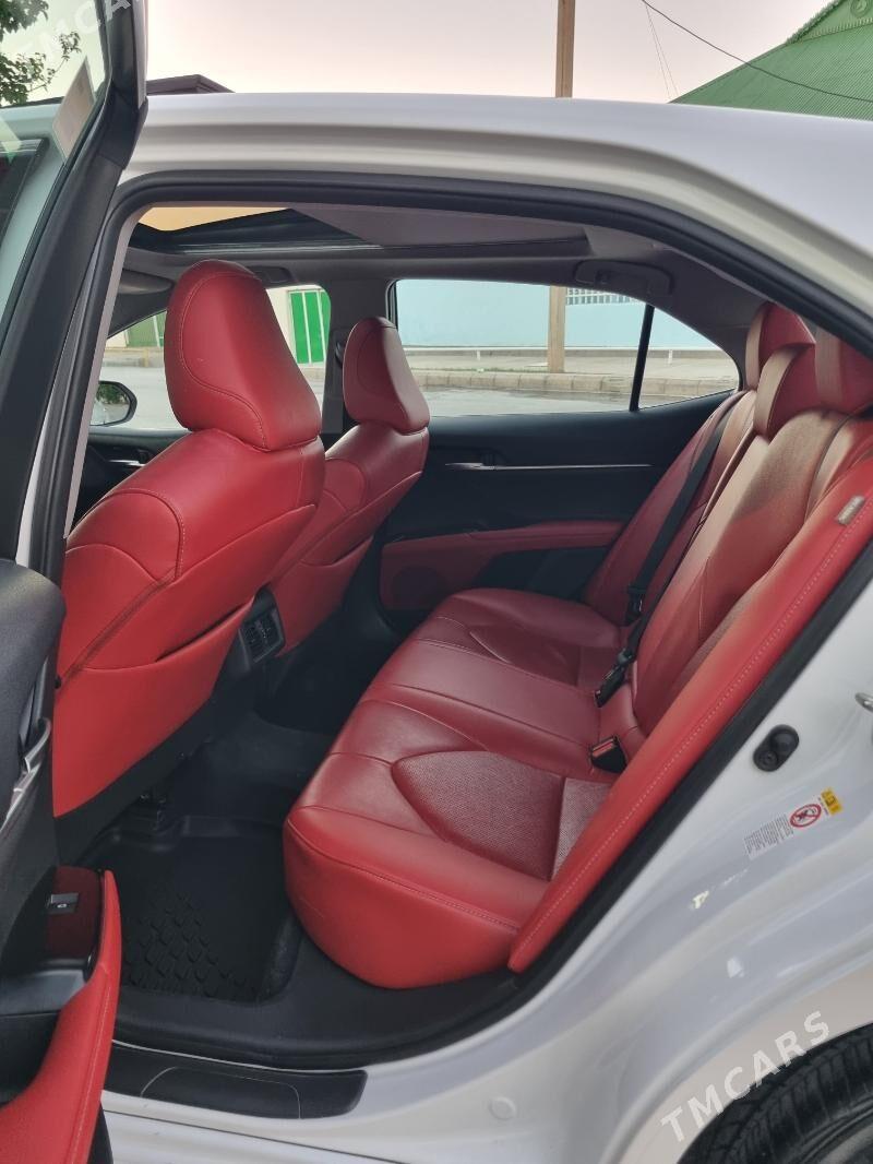 Toyota Camry 2018 - 350 000 TMT - Aşgabat - img 8