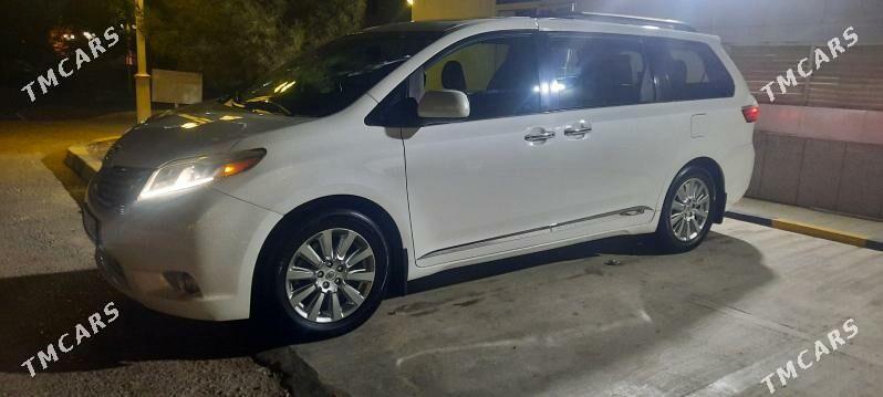 Toyota Sienna 2017 - 415 000 TMT - ул. Советская (Гарашсызлык шаёлы) - img 4