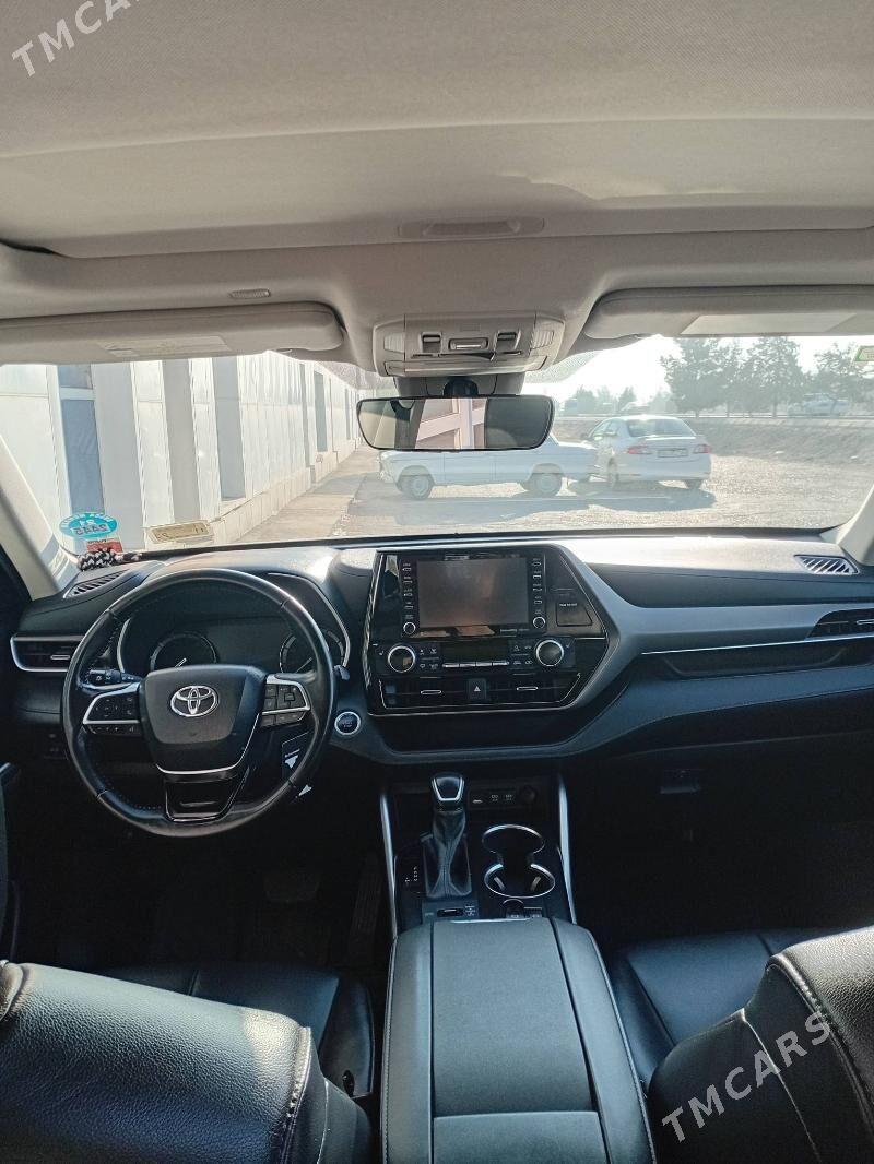 Toyota Highlander 2021 - 500 000 TMT - Büzmeýin - img 4
