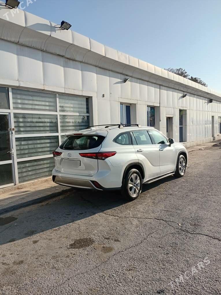 Toyota Highlander 2021 - 500 000 TMT - Büzmeýin - img 3