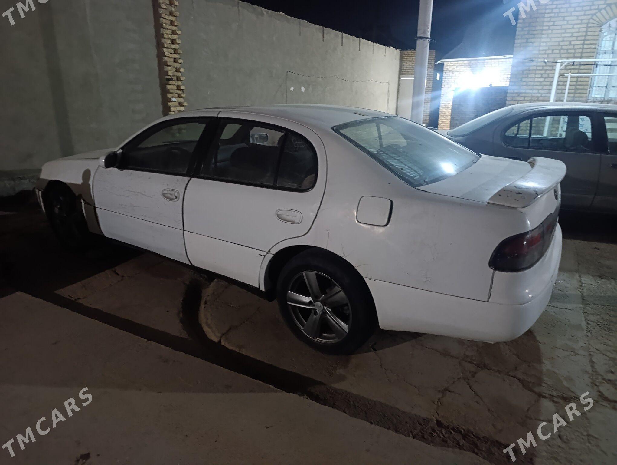 Toyota Aristo 1993 - 5 000 TMT - Мары - img 3