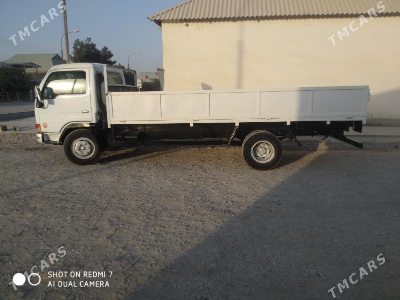 Nissan Canter 2003 - 190 000 TMT - Теджен - img 2