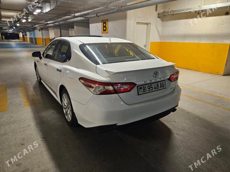 Toyota Camry 2019 - 315 000 TMT - Ашхабад - img 2