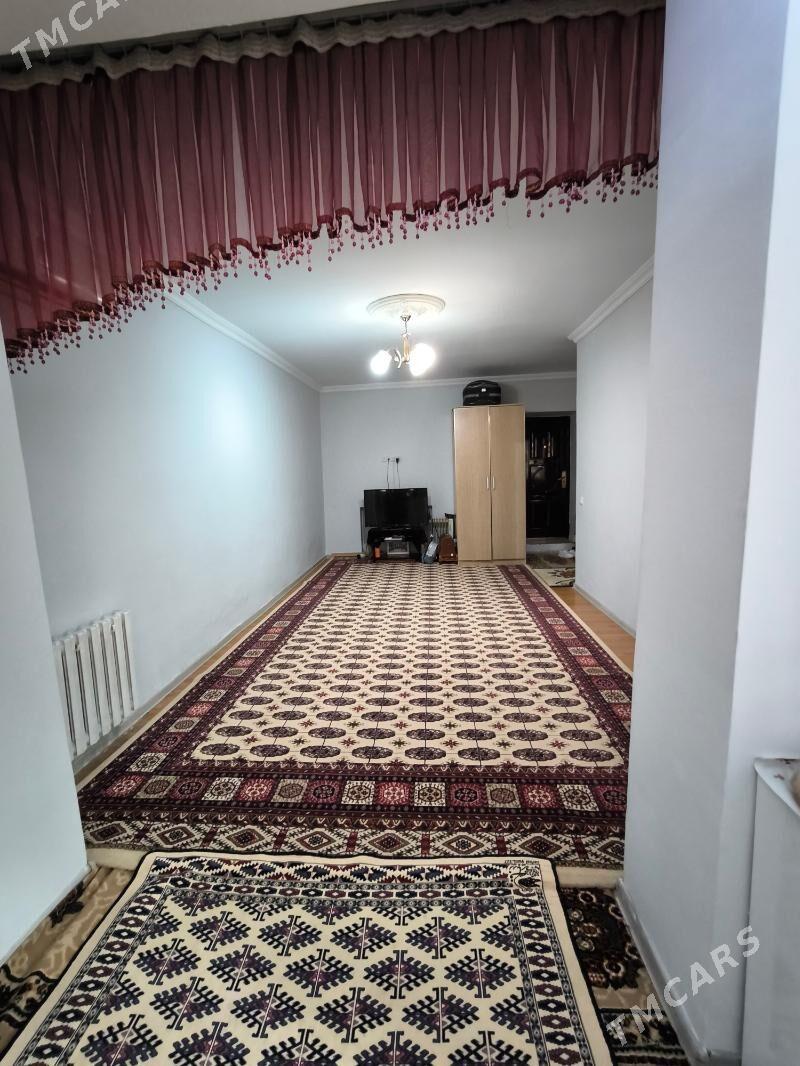 ПРОДАЖА 1 КОМНАТНАЯ - 4 мкр - img 3