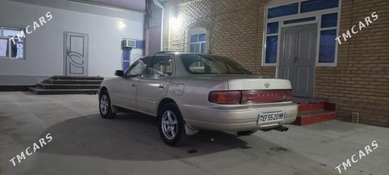 Toyota Camry 1994 - 110 000 TMT - Mary - img 3