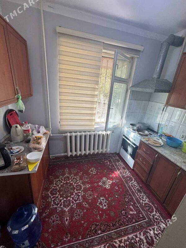 8 Мкр 1 ком 1 эт - Aşgabat - img 5