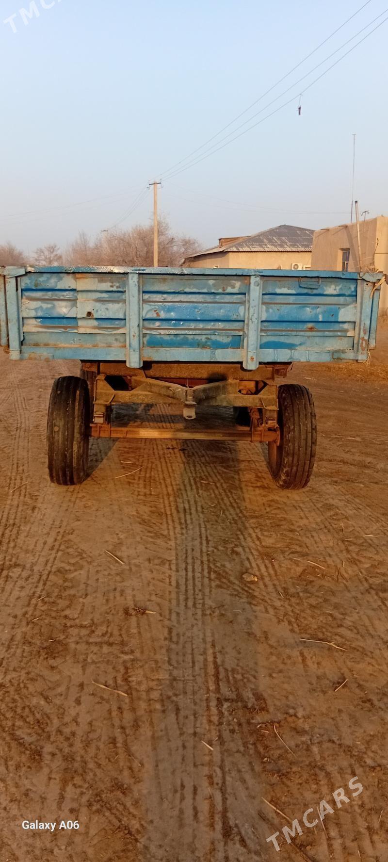 MTZ T-28 1992 - 40 000 TMT - етр. Туркменбаши - img 6