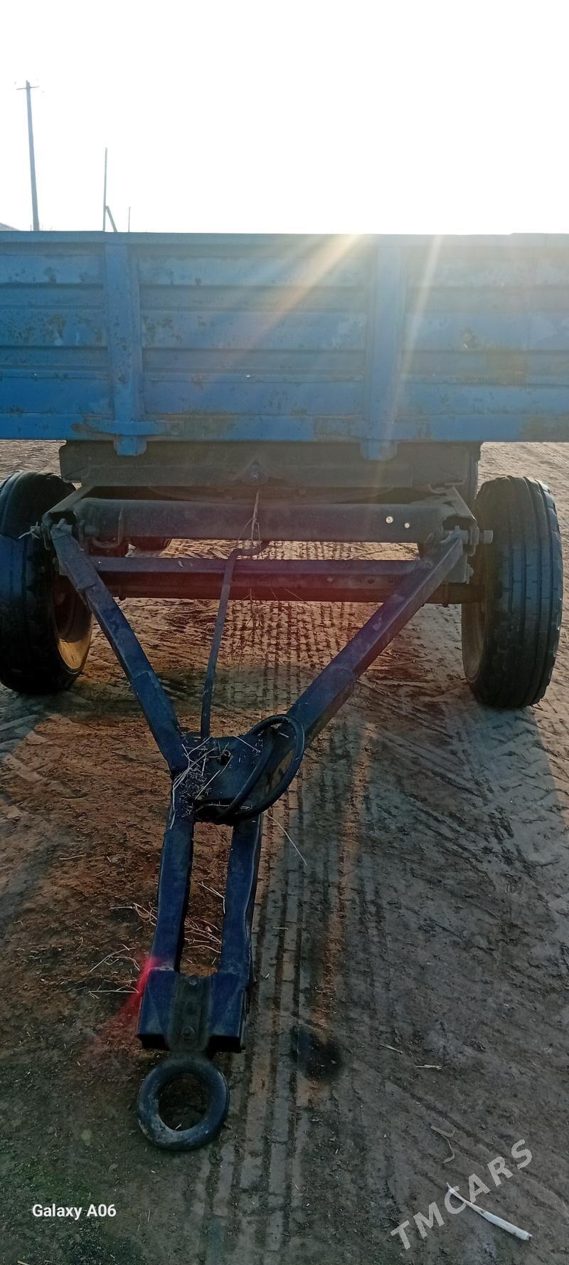 MTZ T-28 1992 - 40 000 TMT - етр. Туркменбаши - img 7