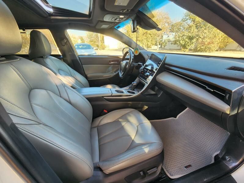 Toyota Avalon 2018 - 379 000 TMT - Ашхабад - img 8