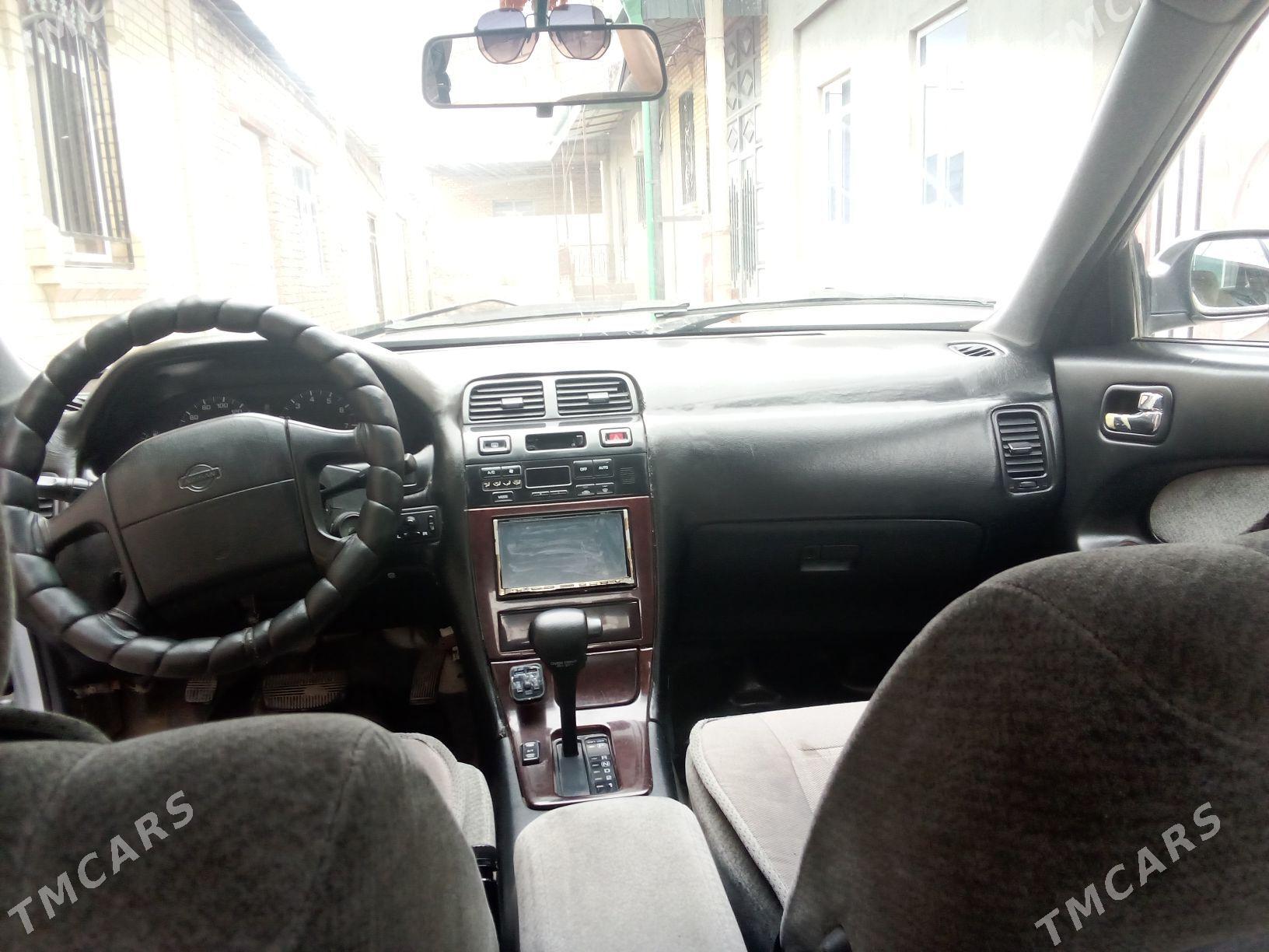 Nissan Cefiro 1995 - 45 000 TMT - Фарап - img 2