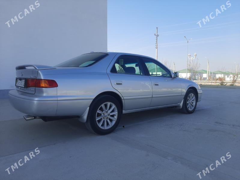 Toyota Camry 2001 - 160 000 TMT - Кёнеургенч - img 2
