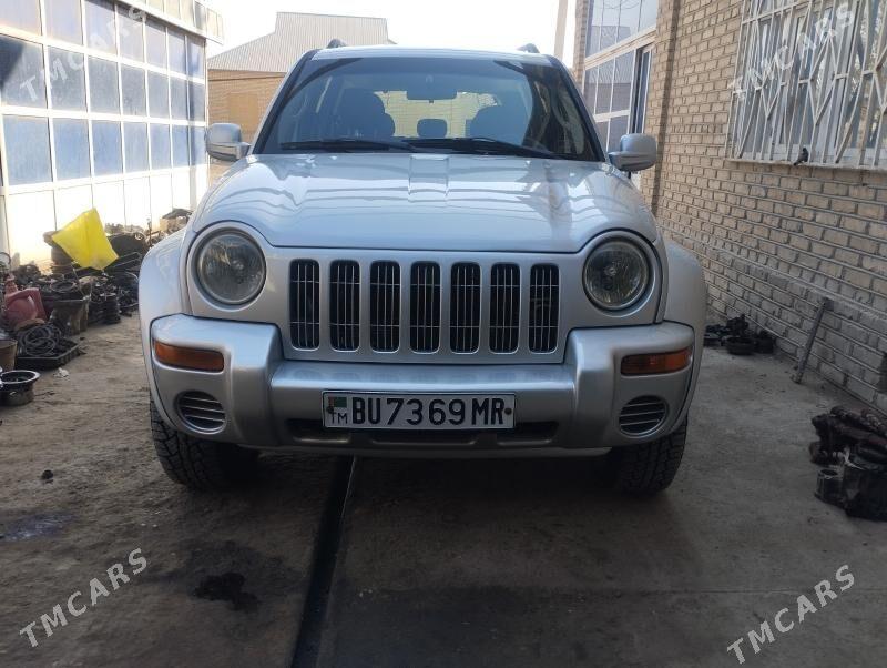Jeep Liberty 2004 - 140 000 TMT - Мары - img 3
