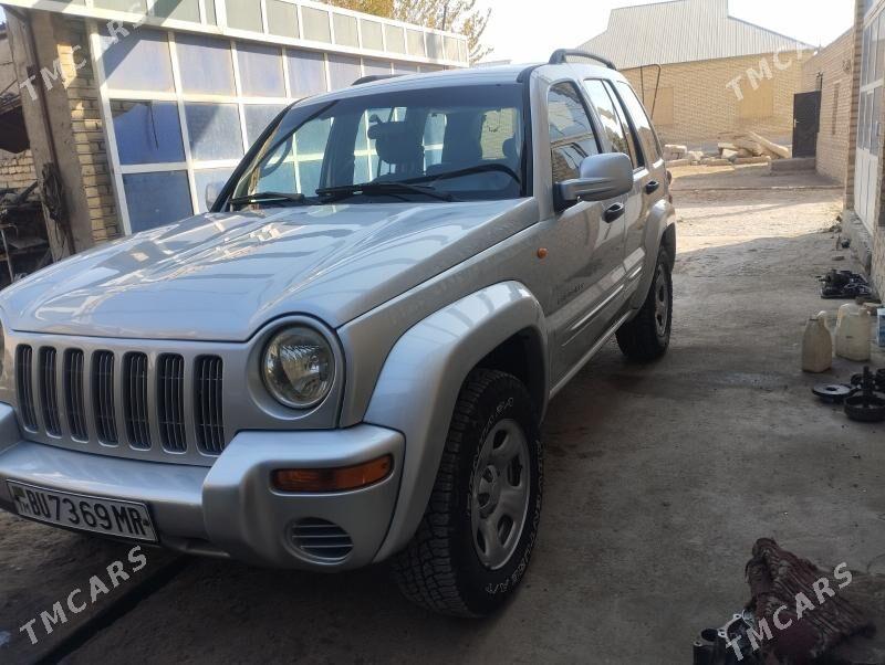 Jeep Liberty 2004 - 140 000 TMT - Мары - img 1