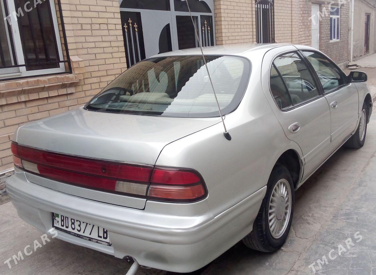 Nissan Cefiro 1995 - 45 000 TMT - Фарап - img 9