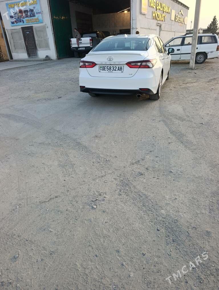 Toyota Camry 2022 - 350 000 TMT - Бахарден - img 7