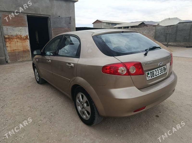 Chevrolet Lacetti 2004 - 70 000 TMT - Balkanabat - img 1