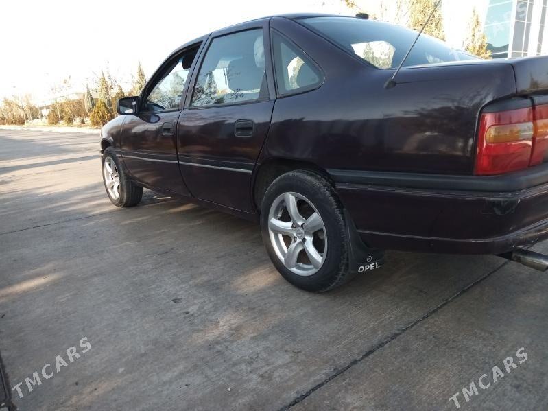 Opel Vectra 1992 - 40 000 TMT - Туркменабат - img 2