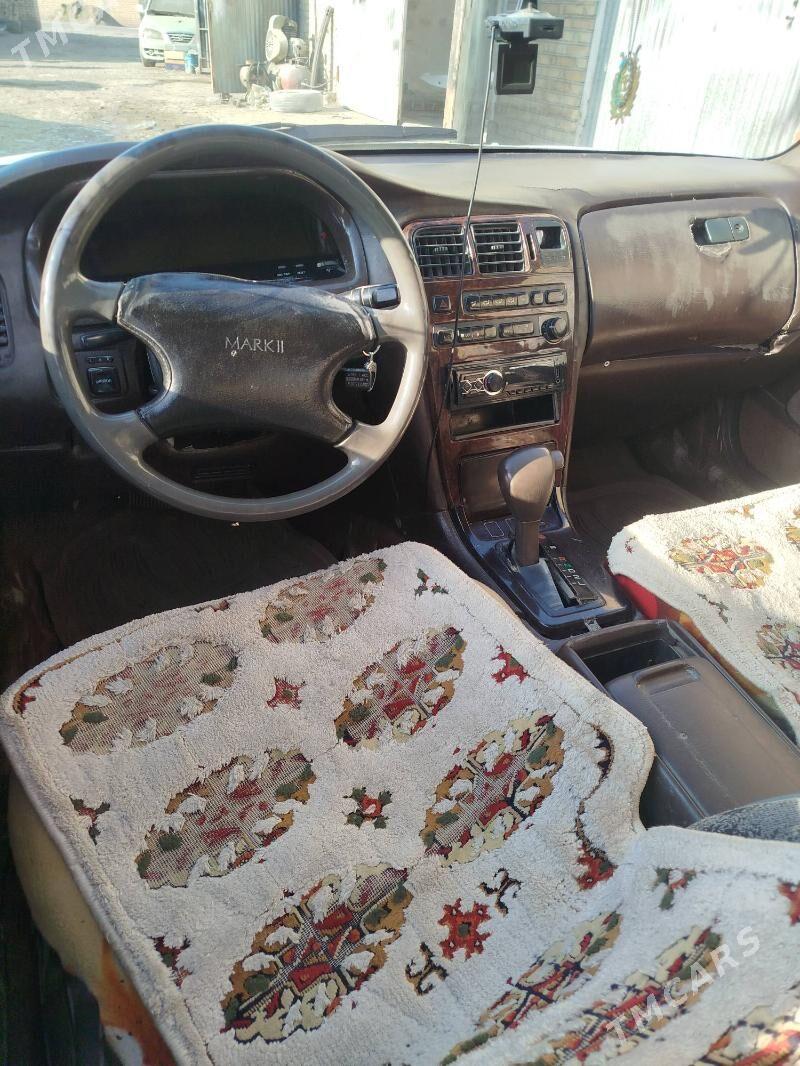 Toyota Mark II 1995 - 30 000 TMT - Мары - img 1