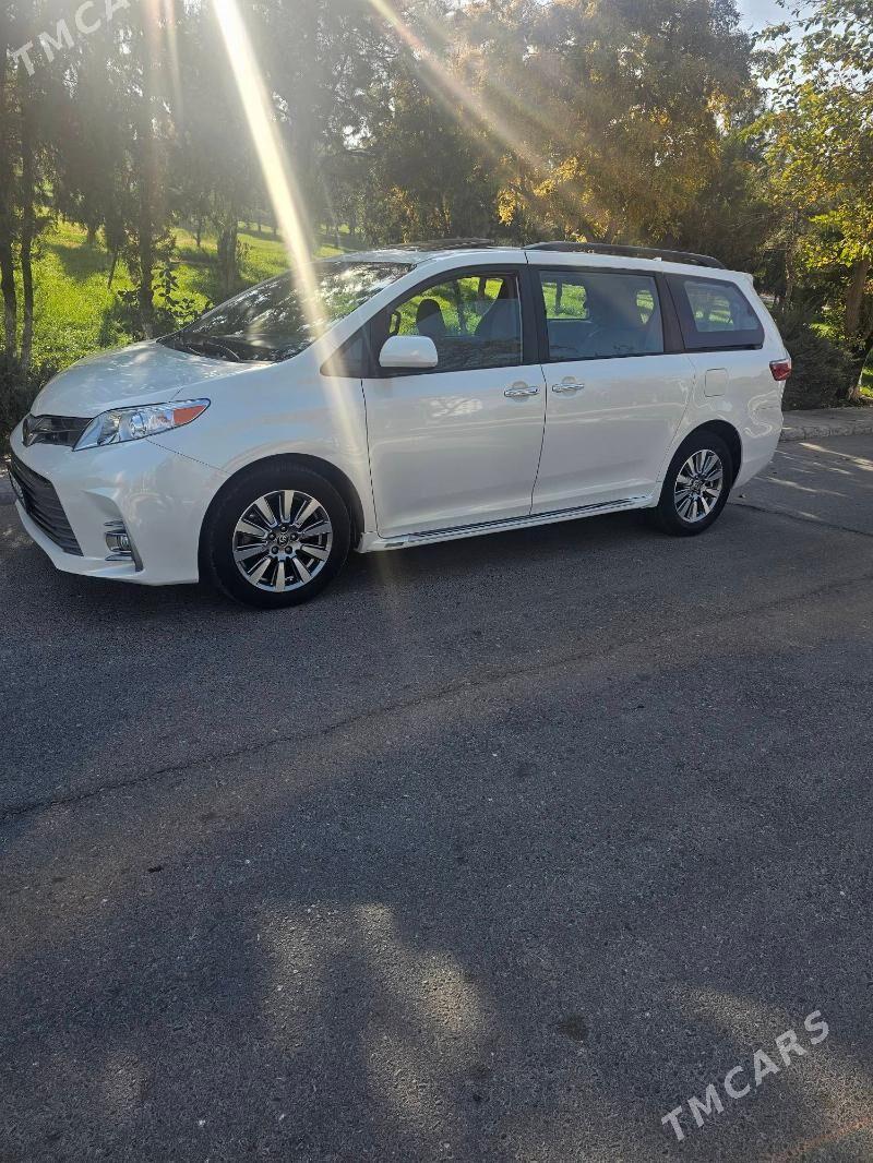 Toyota Sienna 2020 - 700 000 TMT - Ашхабад - img 3