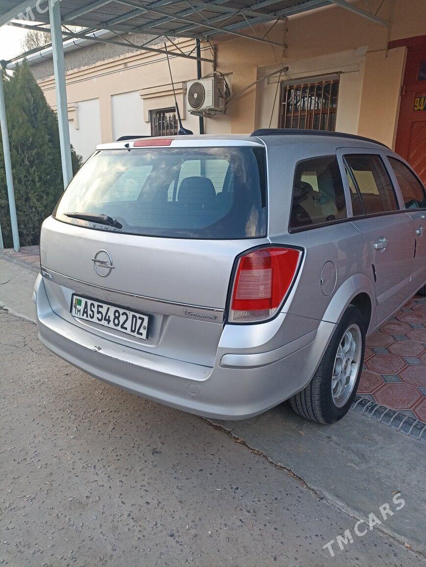 Opel Astra 2005 - 100 000 TMT - Daşoguz - img 4